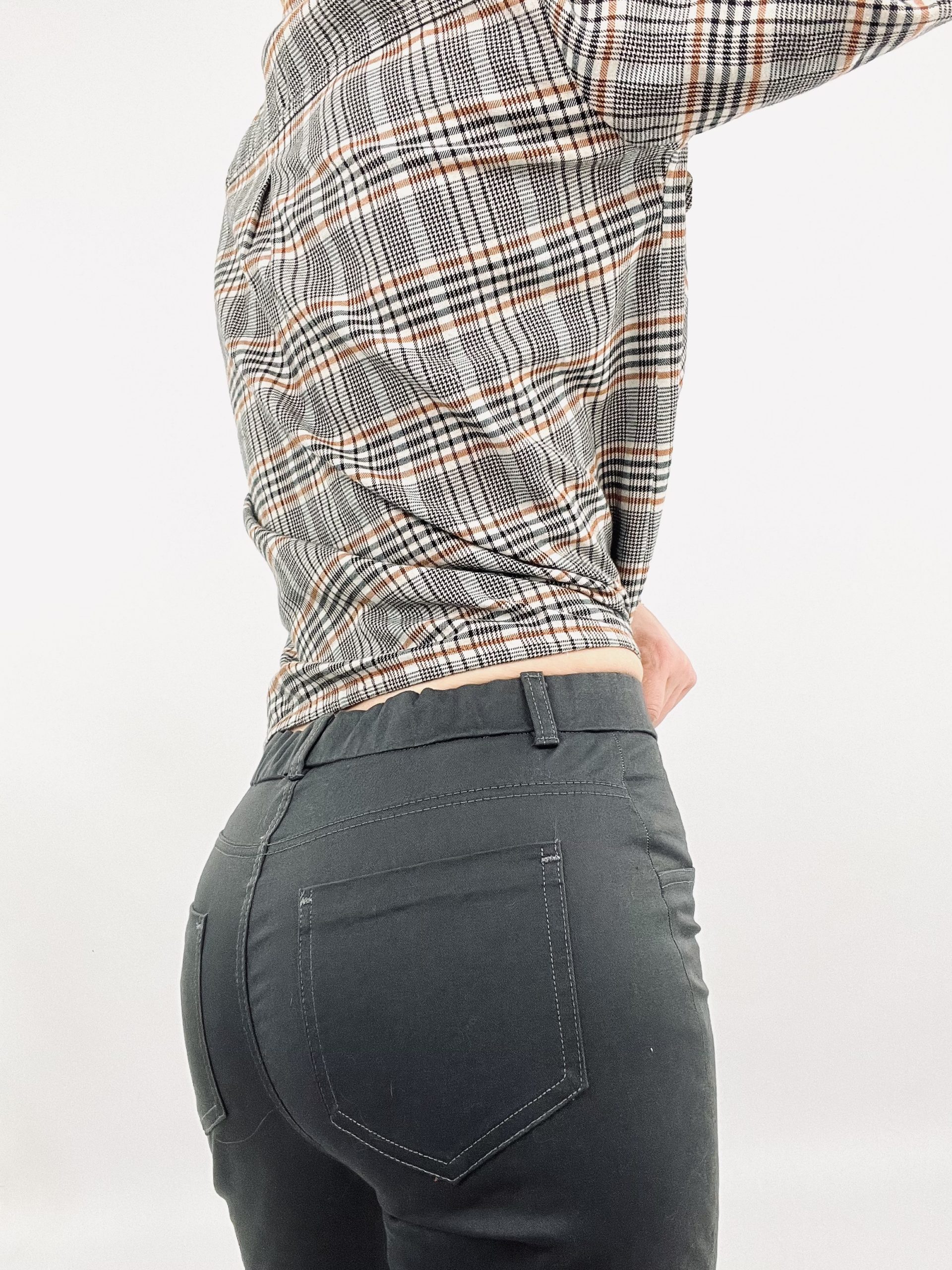 Patron PDF femme pantalon slim basic six