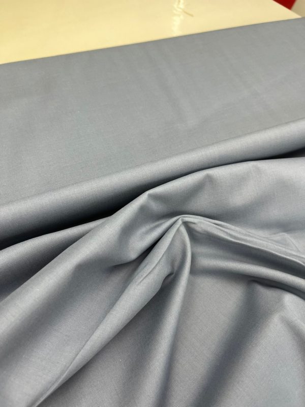 Voile Bio qualité supérieure gris bleu, très doux, parfait pour des chemisiers, blouses estivales ou doublures.